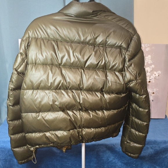 Burberry Brit Olive Puffer Jacket Size XL - Picture 9 of 16
